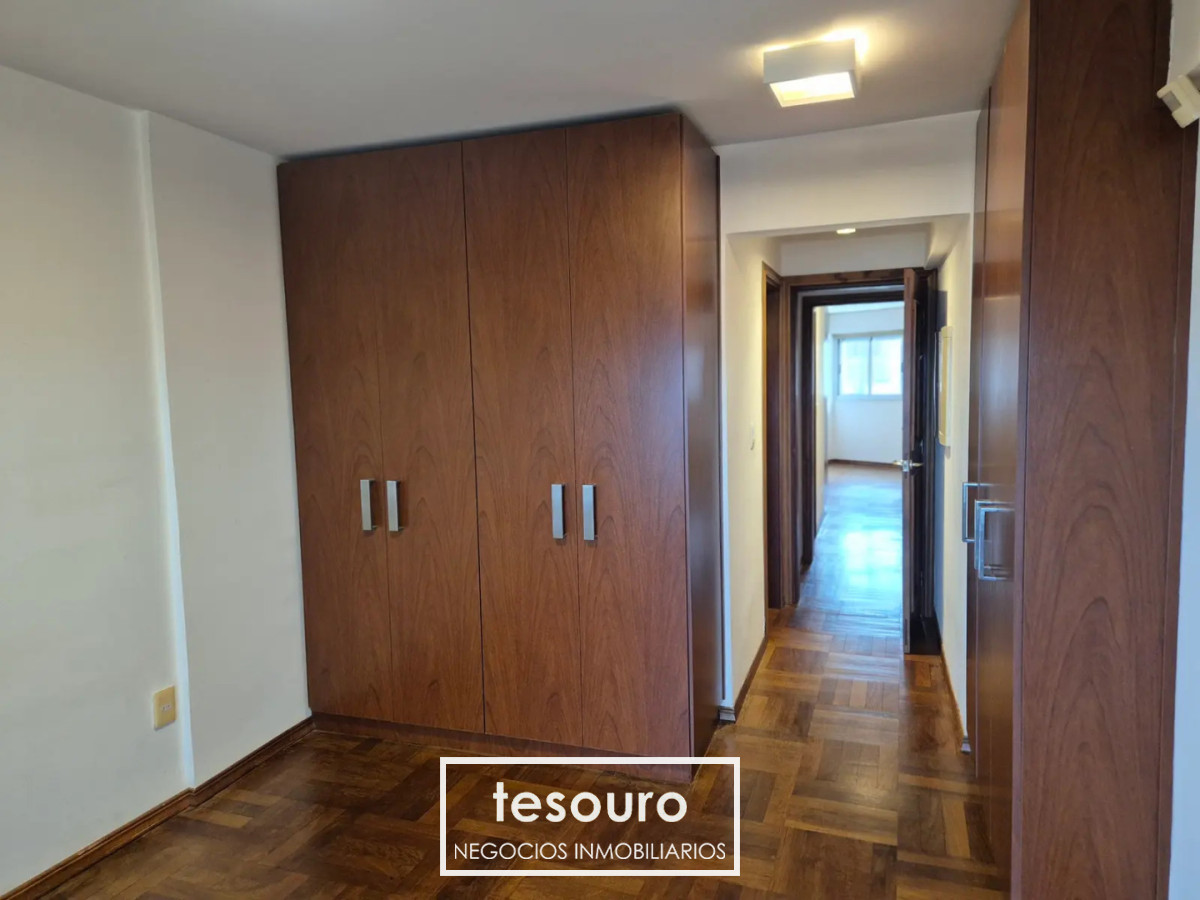 Apartamento ID.5500 - ALQUILER APARTAMENTO DE 2 DORMITORIOS FRENTE AL MAR EN MALVÍN