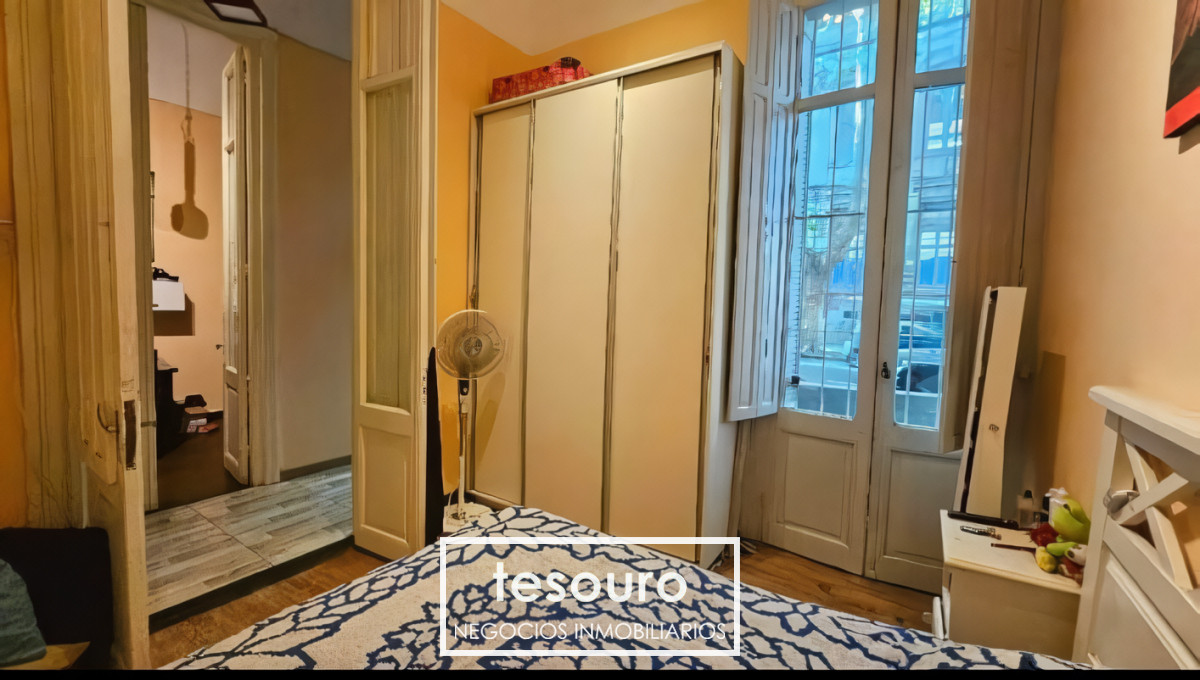 Apartamento ID.4573 - VENTA CASA DE 5 DORMITORIOS EN PARQUE RODÓ