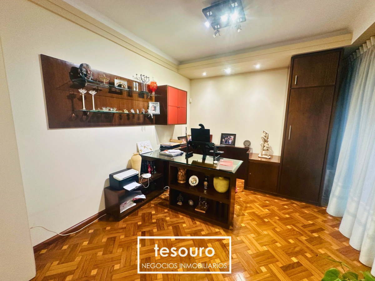Apartamento ID.5681 - ALQUILER APARTAMENTO DE 3 DORMITORIOS Y SERVICIO EN POCITOS
