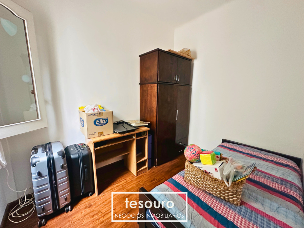 Apartamento ID.5414 - VENTA APARTAMENTO DE 4 DORMITORIOS EN POCITOS