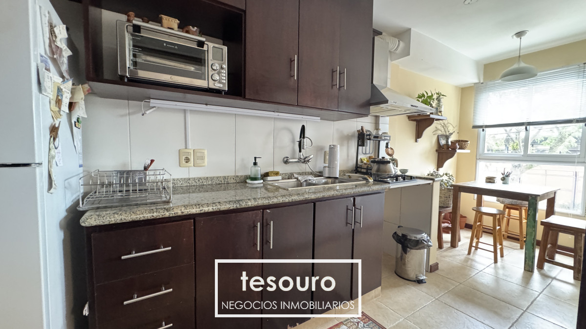Apartamento ID.4203 - Venta Apartamento de 2 Dormitorios En Puertito de Buceo