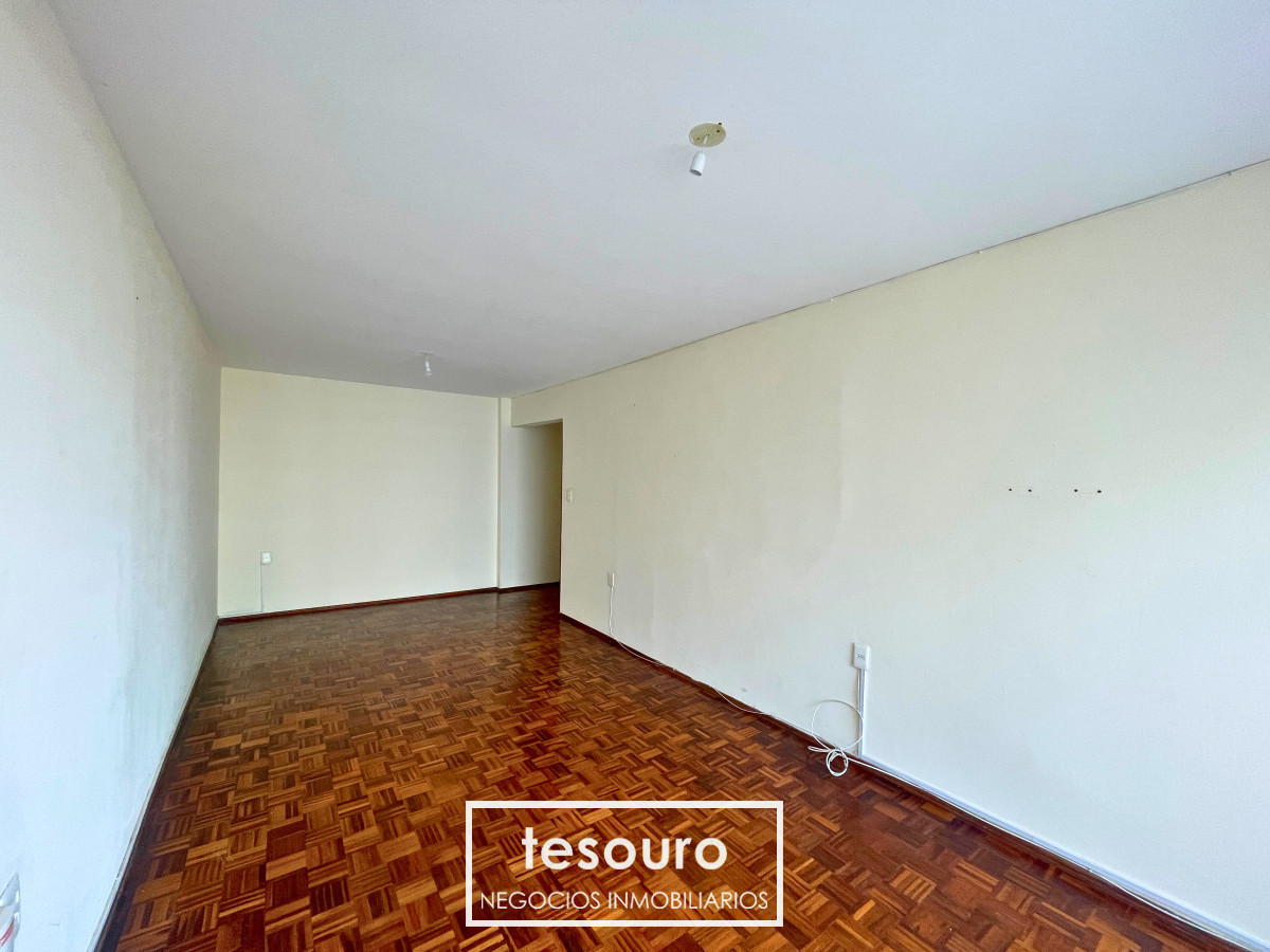 Apartamento ID.4667 - VENTA APARTAMENTO DE 2 DORMITORIOS EN PARQUE RODÓ
