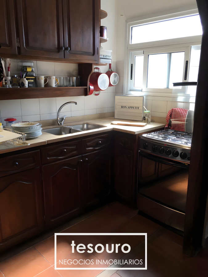 Apartamento ID.4845 - VENTA APARTAMENTO DE 2 DORMITORIOS CON AZOTEA DE USO EXCLUSIVO EN POCITOS