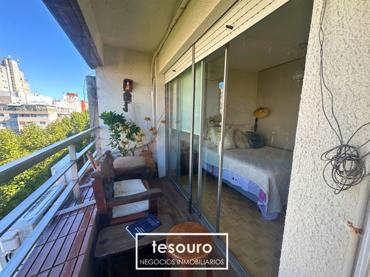 Apartamento ID.5442 - VENTA APARTAMENTO DE 3 DORMITORIOS EN POCITOS A METROS DE LA RAMBLA