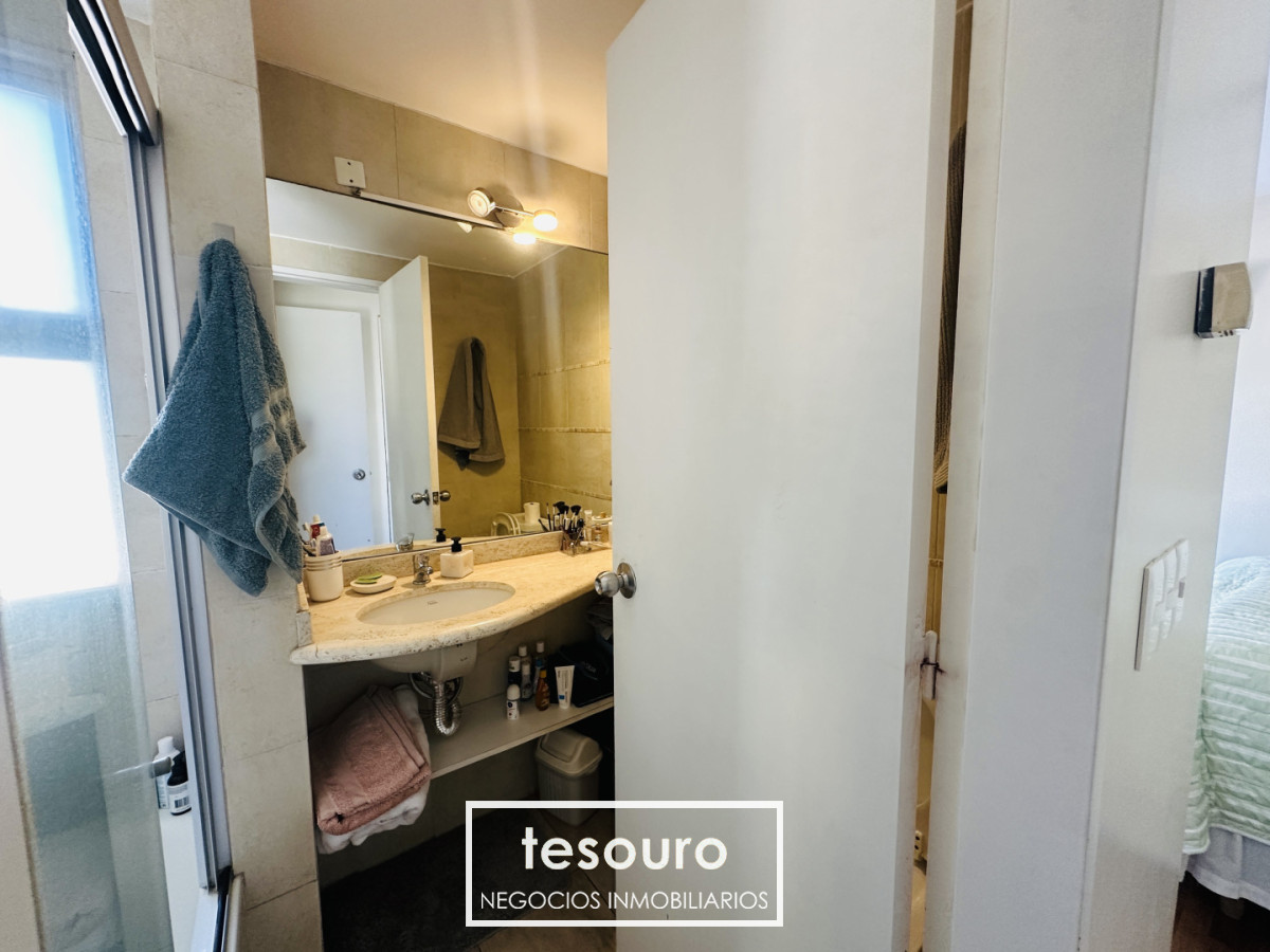 Apartamento ID.5361 - VENTA APARTAMENTO DE 2 DORMITORIOS EN POCITOS