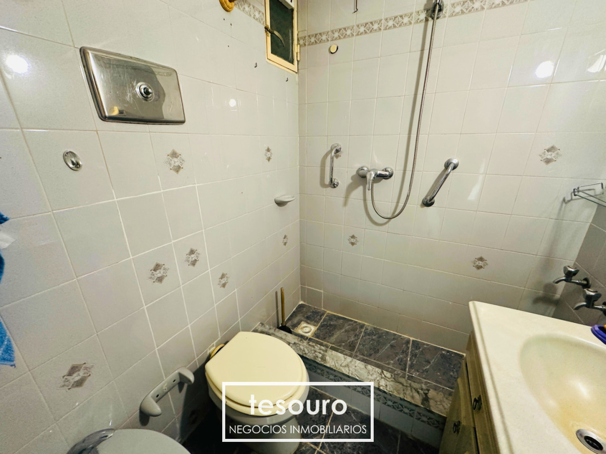 Apartamento ID.5709 - VENTA APARTAMENTO DE 2 DORMITORIOS EN BUCEO