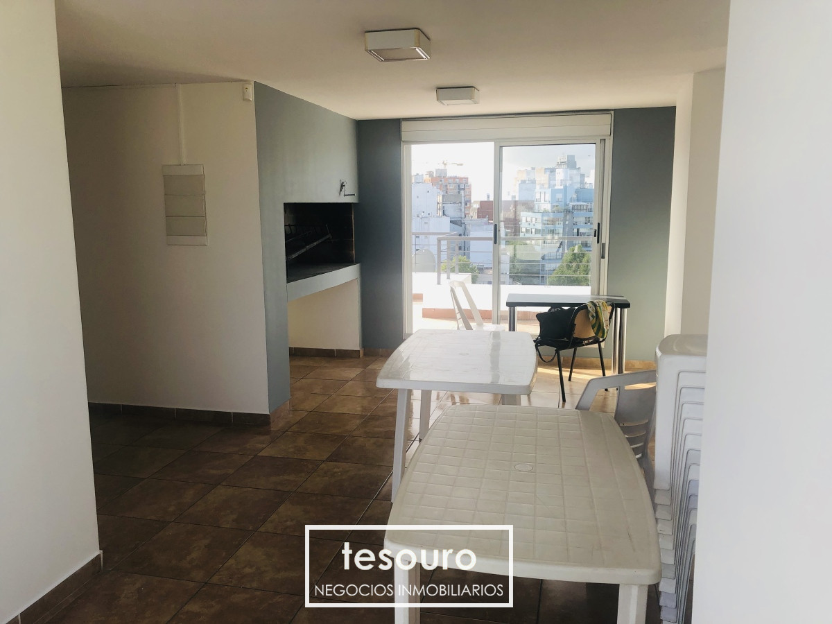 Apartamento ID.3896 - Gran Monoambiente en Rodo y Blanes
