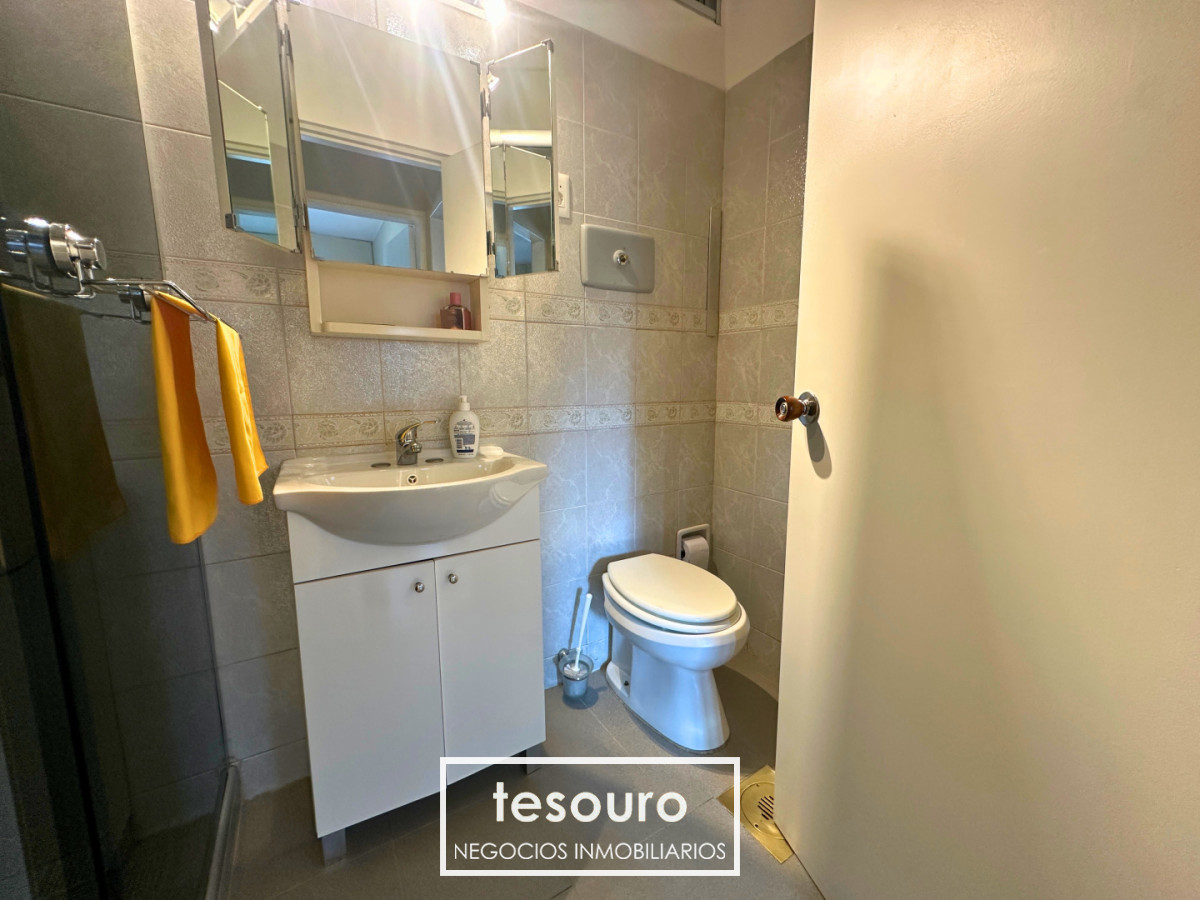 Apartamento ID.5473 - VENTA APARTAMENTO DE 2 DORMITORIOS EN POCITOS