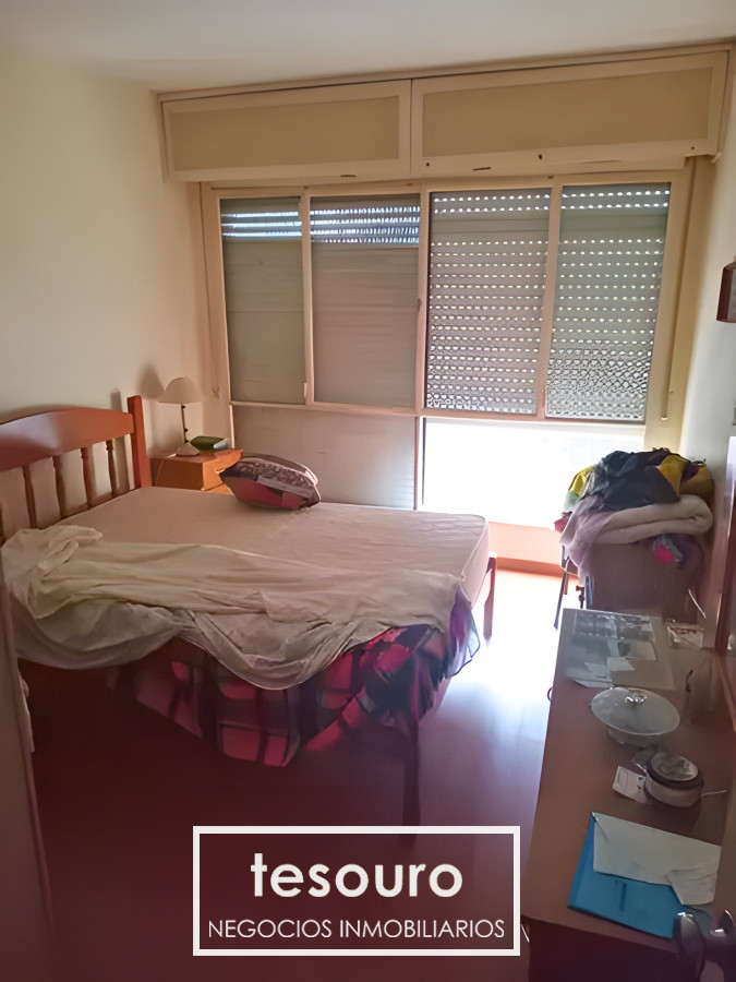 Apartamento ID.4986 - VENTA APARTAMENTO DE 2 DORMITORIOS EN CORDON SOBRE 18 DE JULIO