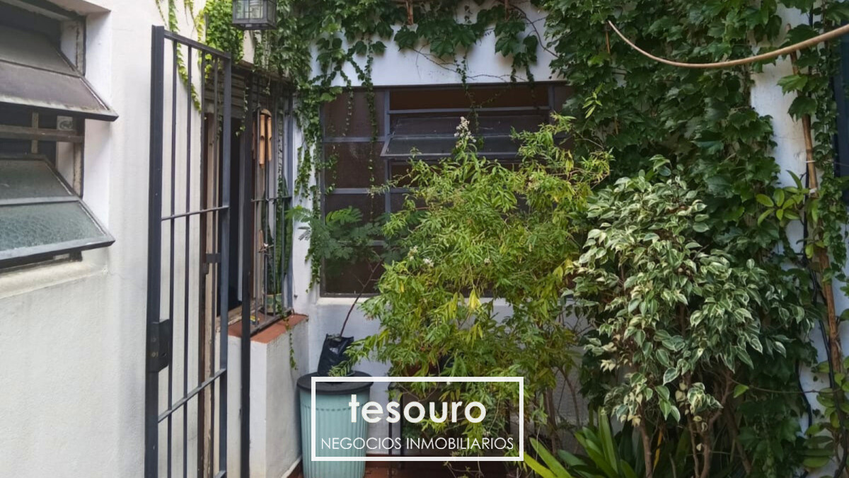 Apartamento ID.4862 - VENTA APARTAMENTO DE 3 DORMITORIOS EN POCITOS, CHARRÚA ENTRE RECARTE Y CORONEL ALEGRE