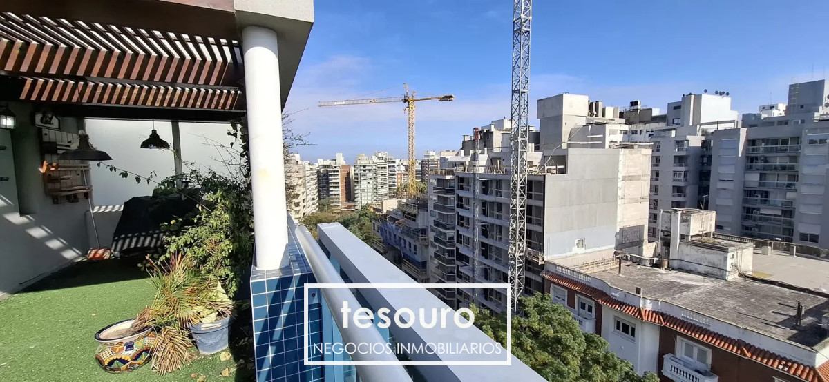 Apartamento ID.5692 - ALQUILER PENTHOUSE DE 3 DORMITORIOS EN PUNTA CARRETAS