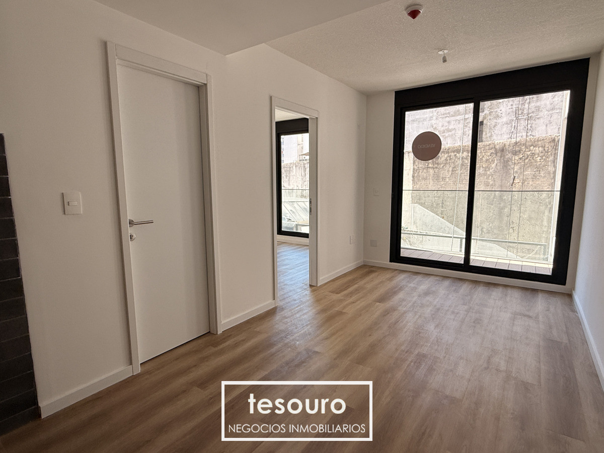 Apartamento ID.5112 - Alquiler Apartamento 1 Dormitorio en Tres Cruces