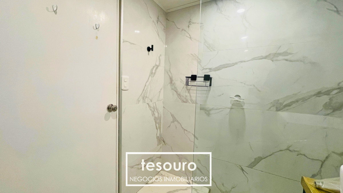 Apartamento ID.4850 - VENTA APARTAMENTO DE 3 DORMITORIOS EN BUCEO SOBRE AV. ITALIA