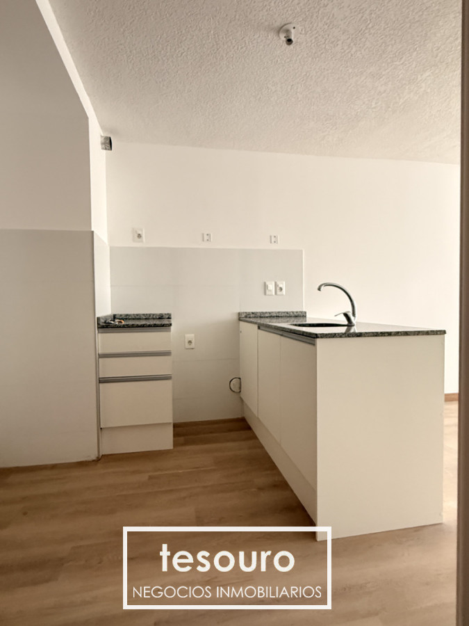 Apartamento ID.5491 - Alquiler de apartamento 1 dormitorio en Tres Cruces