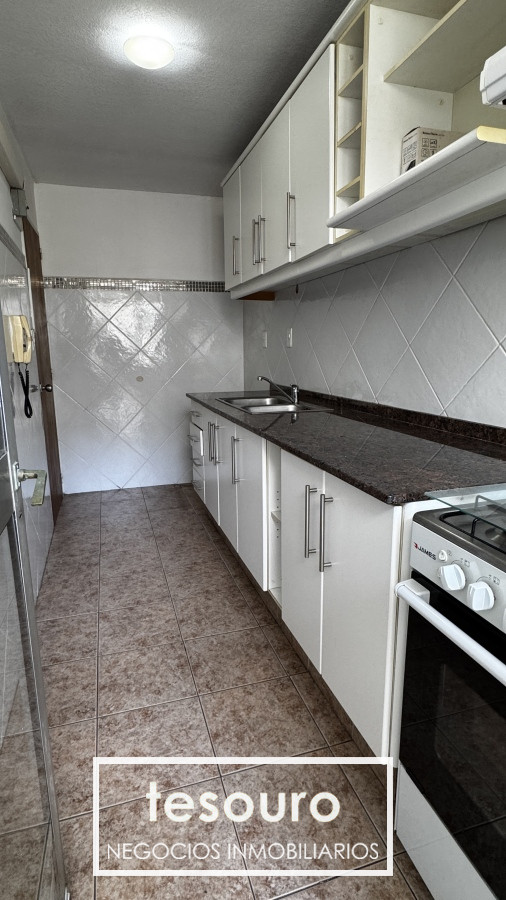 Apartamento ID.4205 - Alquiler Apartamento 2 dormitorios en Pocitos