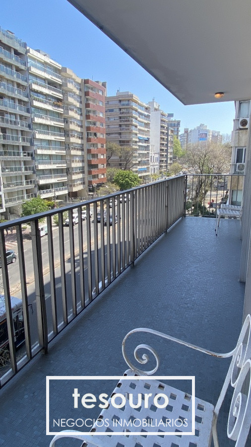 Apartamento ID.2908 - Fina planta de 270m2 sobre Bulevar España