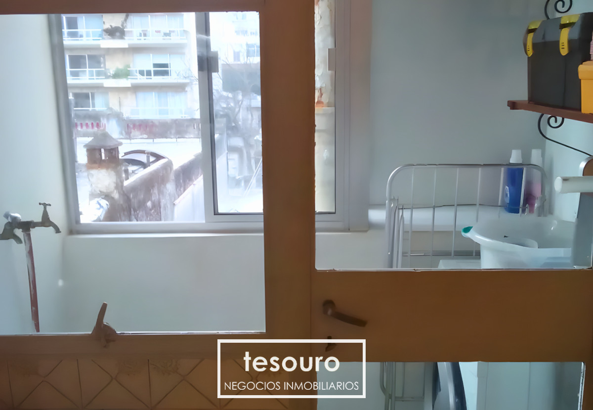 Apartamento ID.5121 - VENTA APARTAMENTO DE 3 DORMITORIOS EN POCITOS