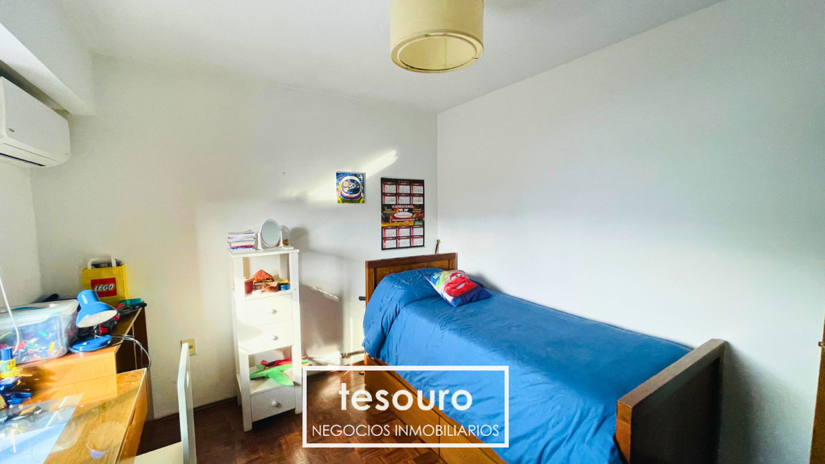 Apartamento ID.4833 - VENTA APARTAMENTO DE 3 DORMITORIOS EN PALERMO A PASOS DE LA RAMBLA