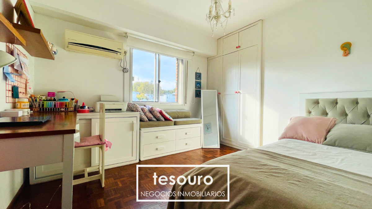 Apartamento ID.4833 - VENTA APARTAMENTO DE 3 DORMITORIOS EN PALERMO A PASOS DE LA RAMBLA