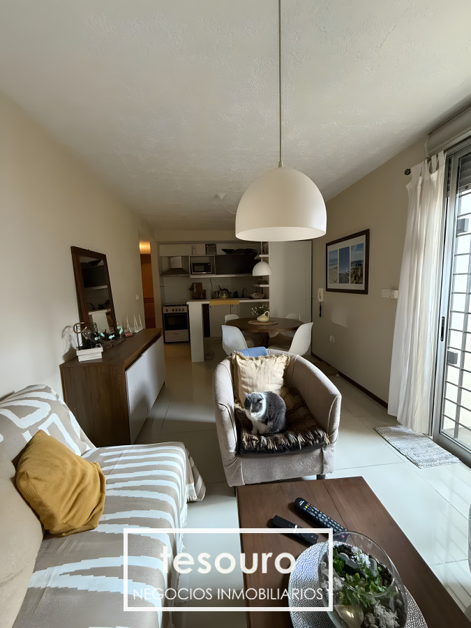Apartamento ID.4883 - VENTA APARTAMENTO DE 1 DORMITORIO EN PARQUE BATLLE CON RENTA