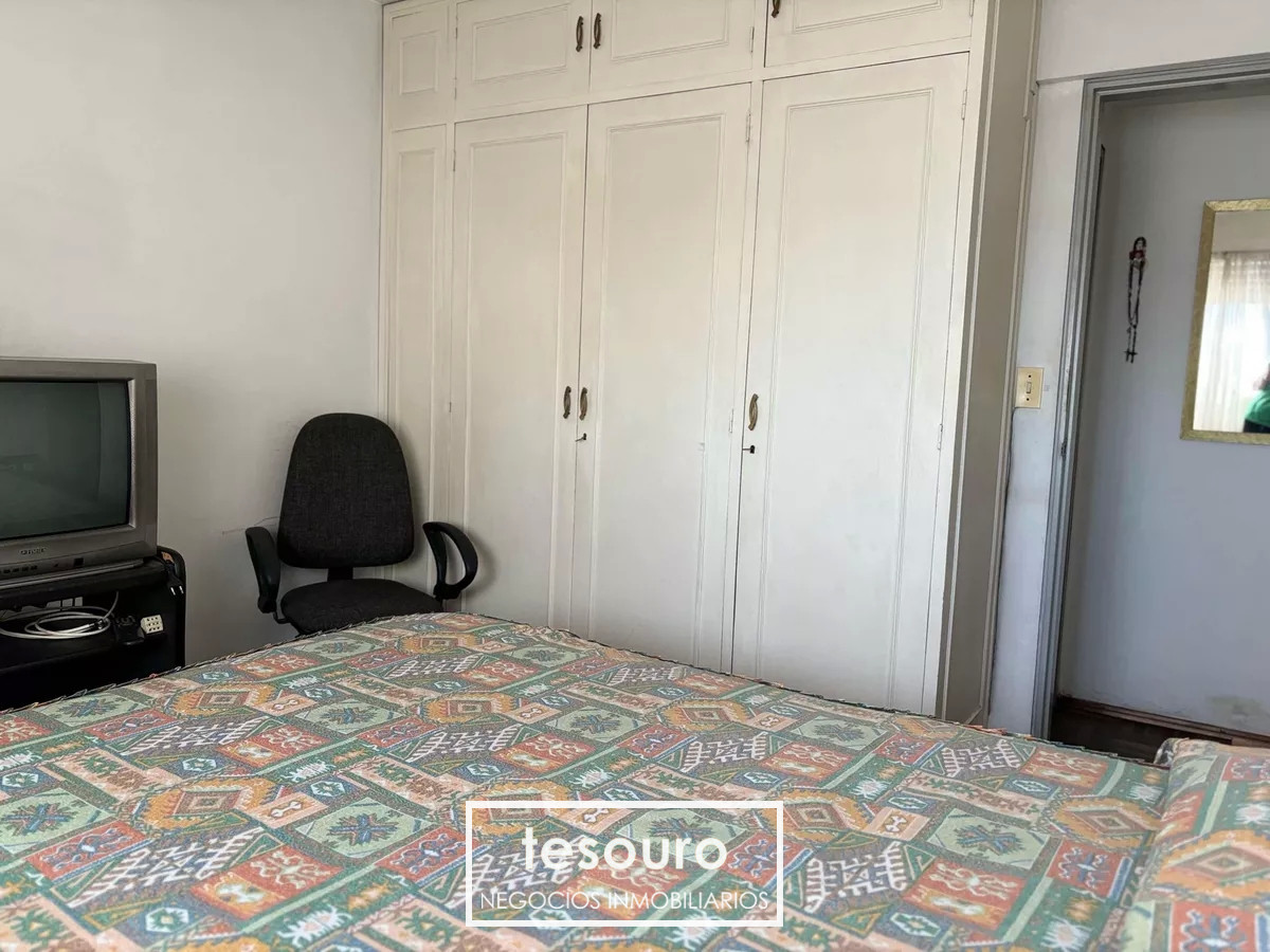 Apartamento ID.4204 - Venta Apartamento de 2 dormitorios en Centro