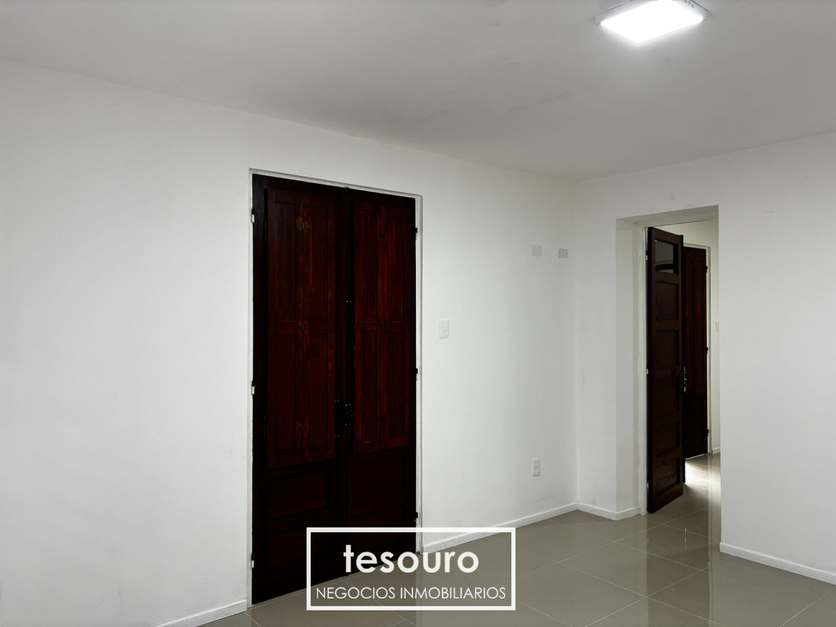 Apartamento ID.4555 - VENTA APARTAMENTO DE 3 DORMITORIOS EN VILLA ESPAÑOLA