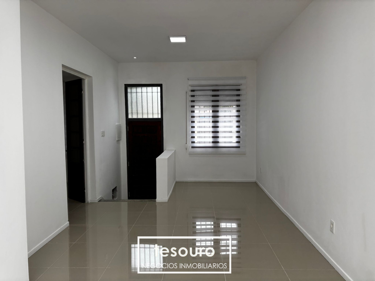 Apartamento ID.4555 - VENTA APARTAMENTO DE 3 DORMITORIOS EN VILLA ESPAÑOLA