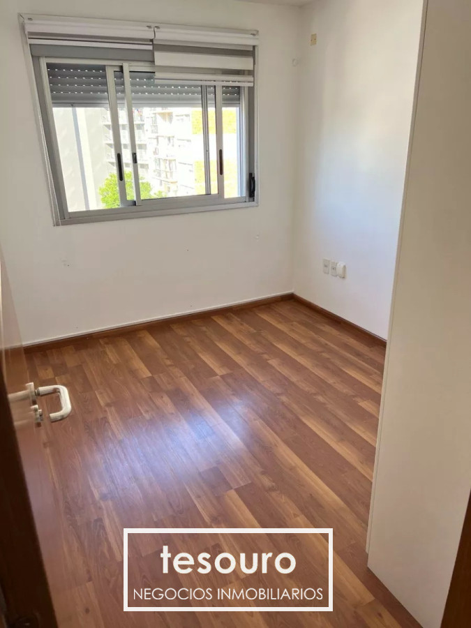 Apartamento ID.4216 - Venta Apartamento de 2 Dormitorios En Cordón Con renta 