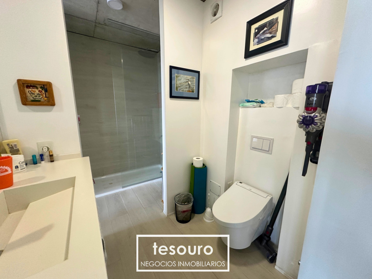 Apartamento ID.5483 - VENTA APARTAMENTO 1 DORMITORIO CON VISTA AL MAR 