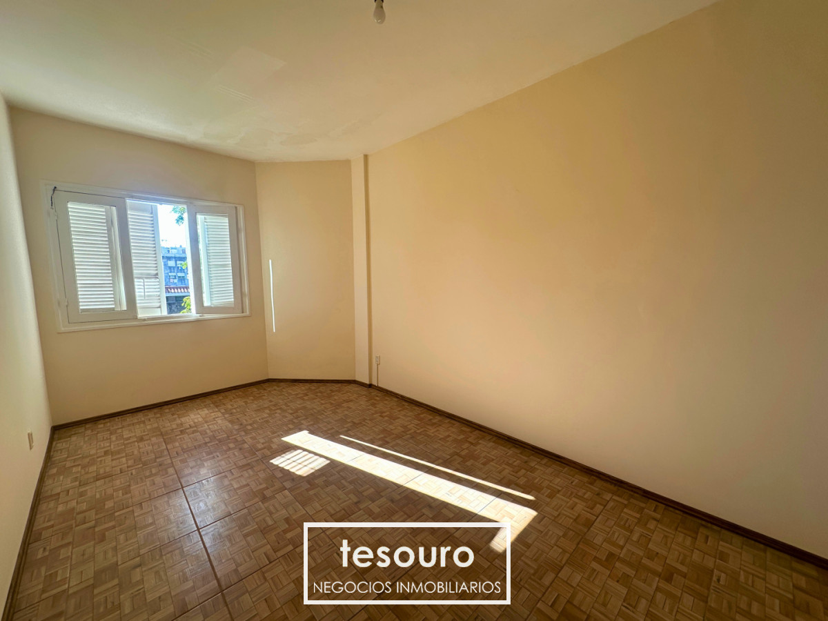 Apartamento ID.5478 - VENTA APARTAMENTO DE 2 DORMITORIOS EN PARQUE BATLLE