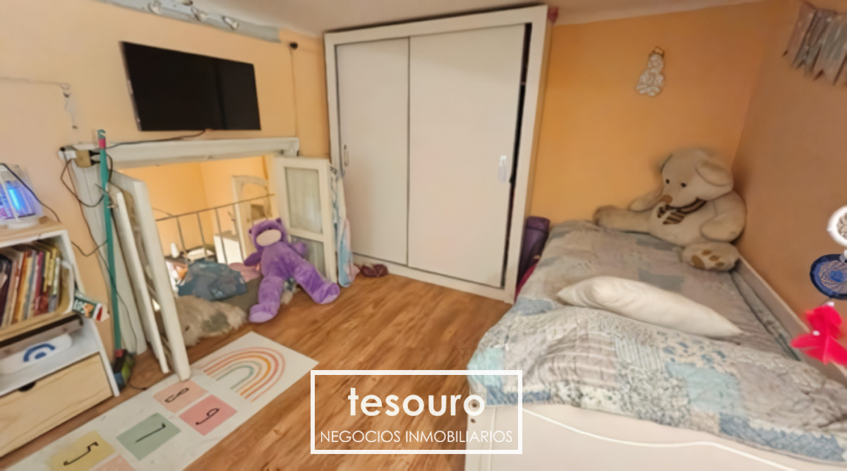 Apartamento ID.4573 - VENTA CASA DE 5 DORMITORIOS EN PARQUE RODÓ