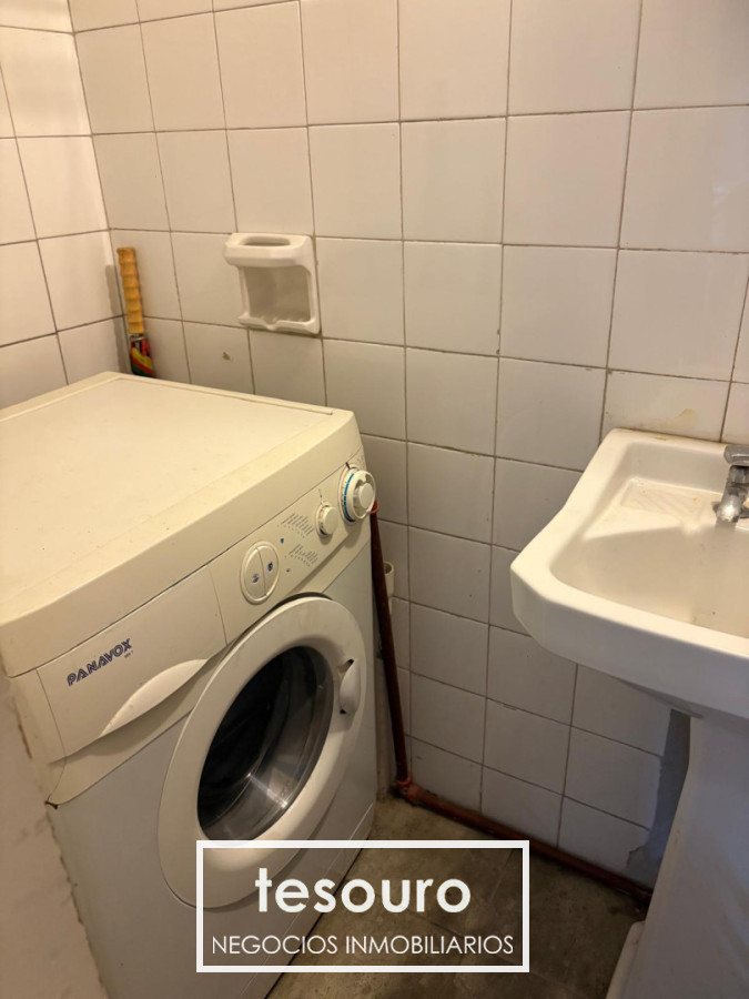 Apartamento ID.5415 - ALQUILER APARTAMENTO DE 2 DORMITORIOS AMOBLADO EN POCITOS 