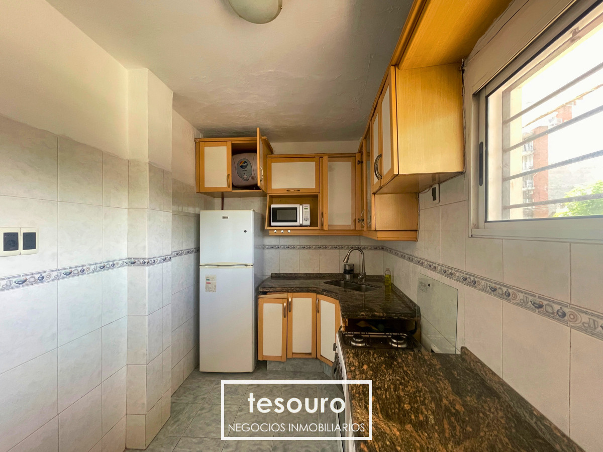 Apartamento ID.4641 - VENTA APARTAMENTO DE 2 DORMITORIOS EN BUCEO PRÓXIMO A RIVERA