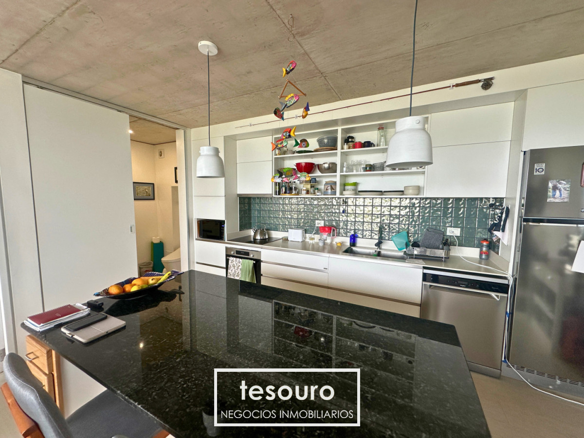 Apartamento ID.5483 - VENTA APARTAMENTO 1 DORMITORIO CON VISTA AL MAR 