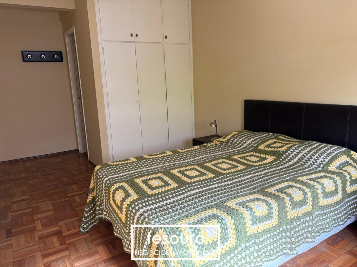 Apartamento ID.5415 - ALQUILER APARTAMENTO DE 2 DORMITORIOS AMOBLADO EN POCITOS 