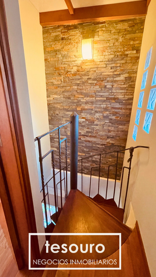 Apartamento ID.4862 - VENTA APARTAMENTO DE 3 DORMITORIOS EN POCITOS, CHARRÚA ENTRE RECARTE Y CORONEL ALEGRE
