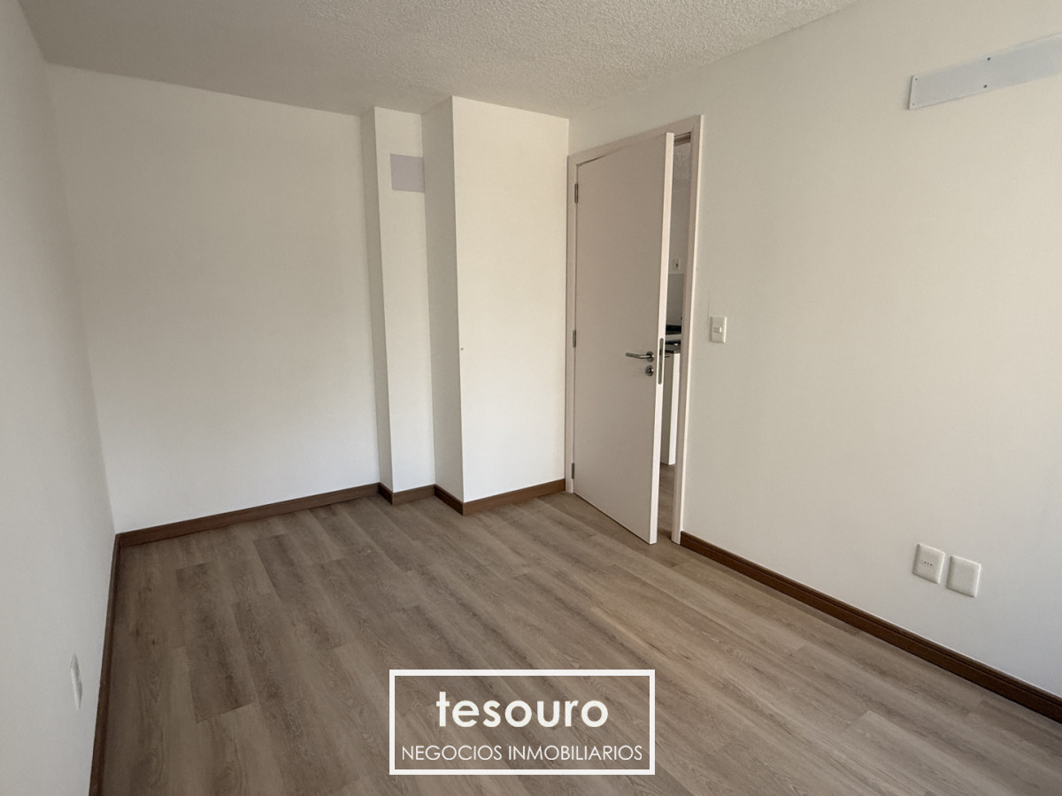 Apartamento ID.5491 - Alquiler de apartamento 1 dormitorio en Tres Cruces