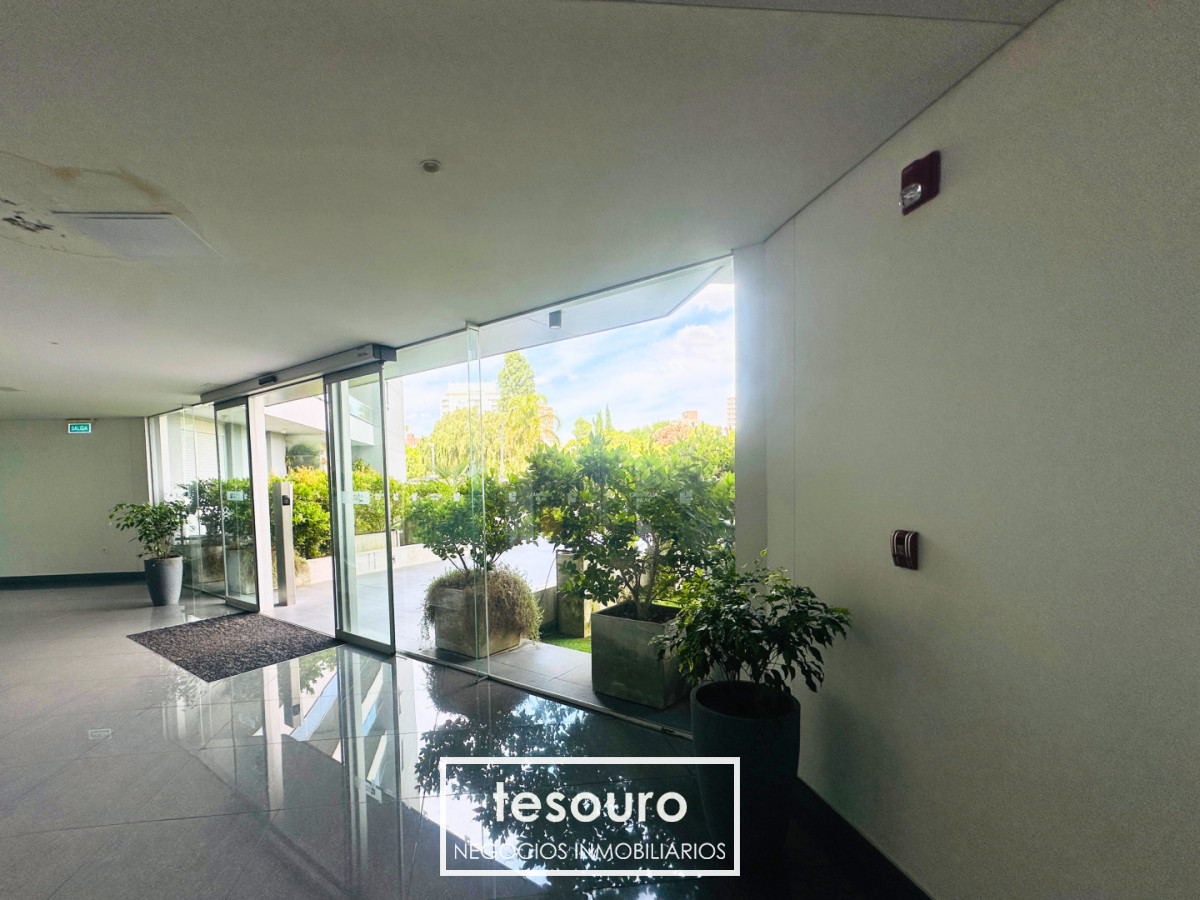 Apartamento ID.2892 - Alquiler Penthouse 2 Dormitorios y Garaje en Malvin