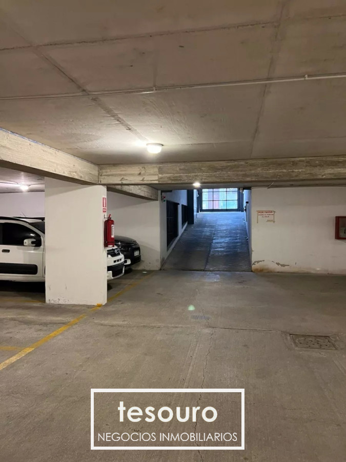 Apartamento ID.4216 - Venta Apartamento de 2 Dormitorios En Cordón Con renta 