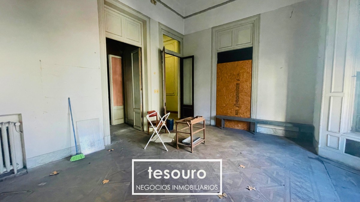 Apartamento ID.4890 - VENTA EDIFICIO EN PLENO CENTRO DE MONTEVIDEO  IDEAL INVERSIÓN Y DESARROLLO