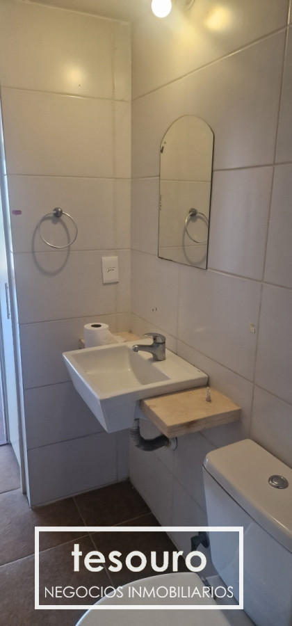 Apartamento ID.3896 - Gran Monoambiente en Rodo y Blanes
