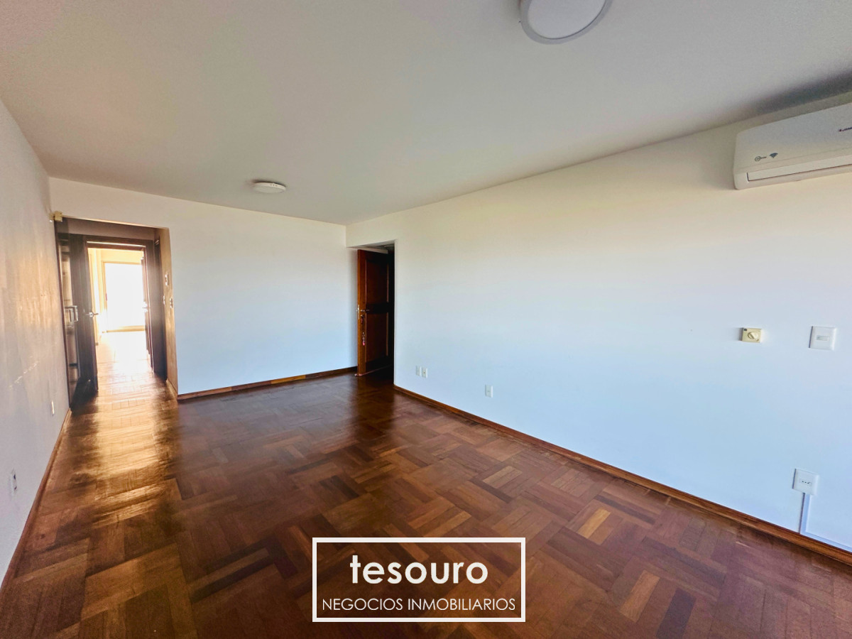 Apartamento ID.5505 - ALQUILER APARTAMENTO DE 2 DORMITORIOS FRENTE AL MAR EN MALVÍN