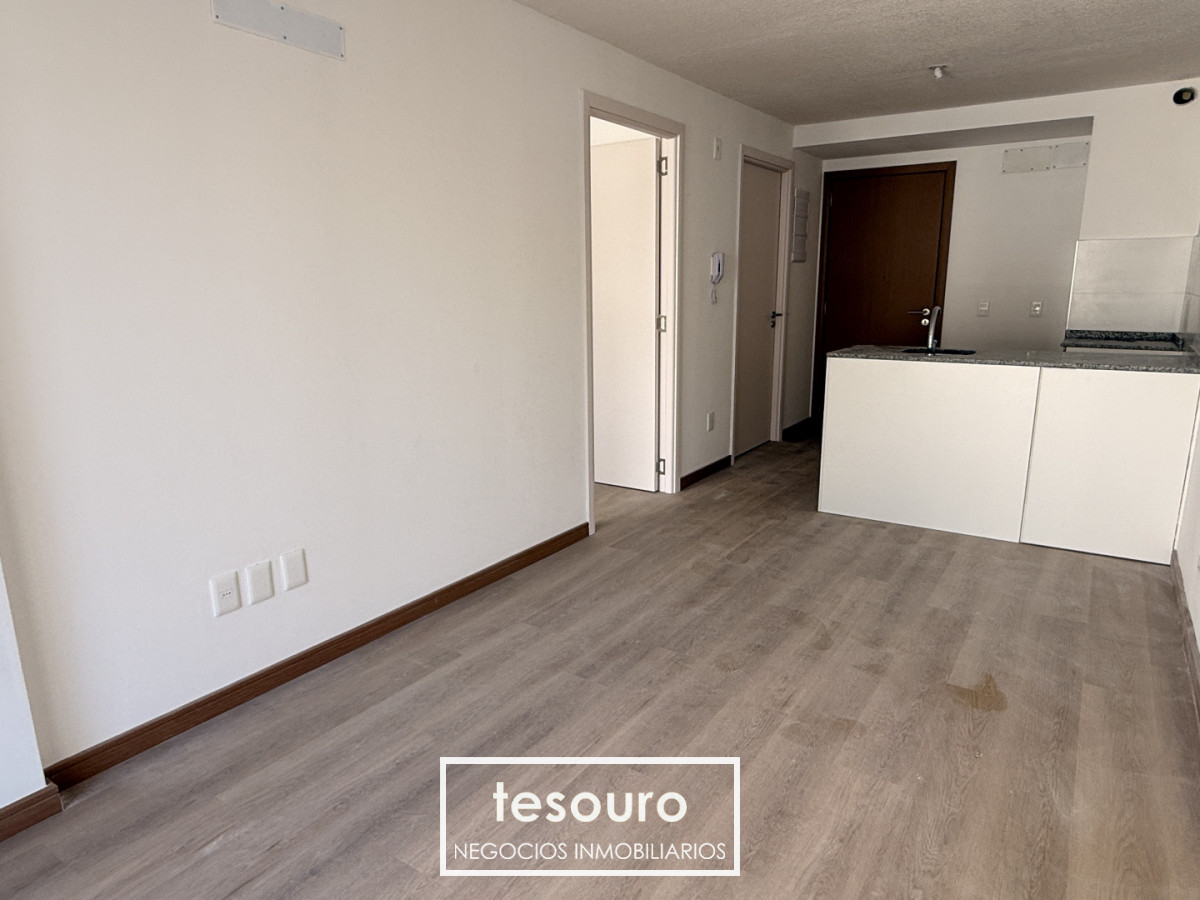 Apartamento ID.5479 - Alquiler Apartamento 1 Dormitorio en Tres Cruces