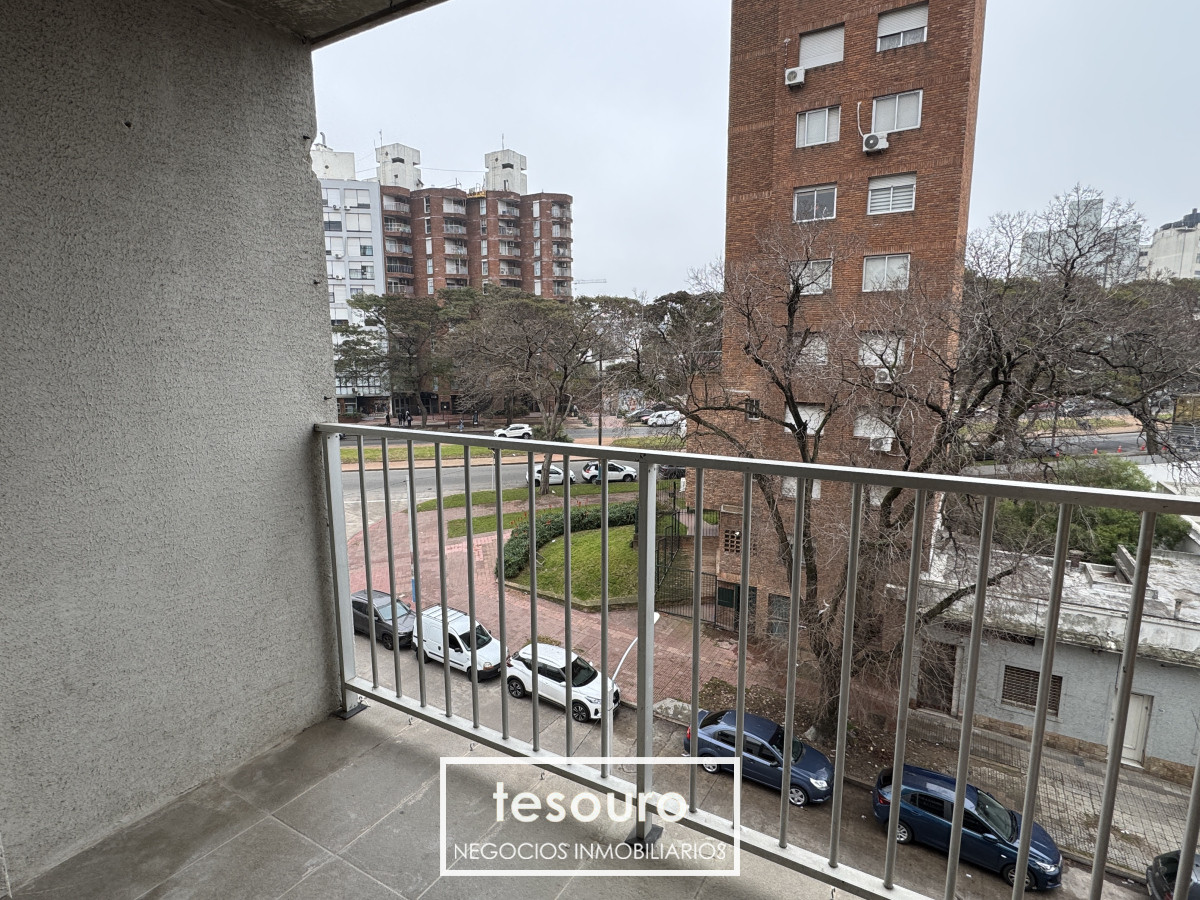 Apartamento ID.4861 - Alquiler Monoambiente en Parque Batlle
