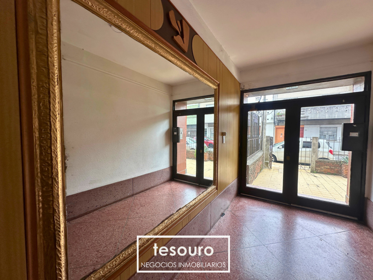 Apartamento ID.5277 - VENTA APARTAMENTO DE 1 DORMITORIO CON PATIOS EN LA BLANQUEADA