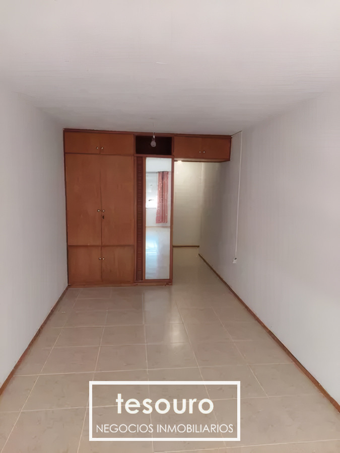 Apartamento ID.4829 - VENTA MONOAMBIENTE EN CORDÓN SOBRE 18 DE JULIO CON RENTA