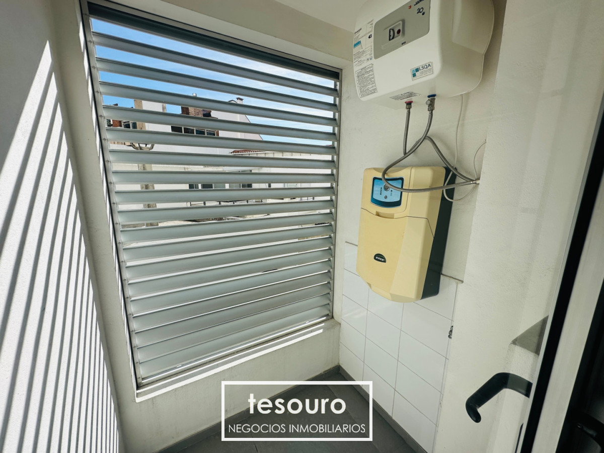 Apartamento ID.5505 - ALQUILER APARTAMENTO DE 2 DORMITORIOS FRENTE AL MAR EN MALVÍN
