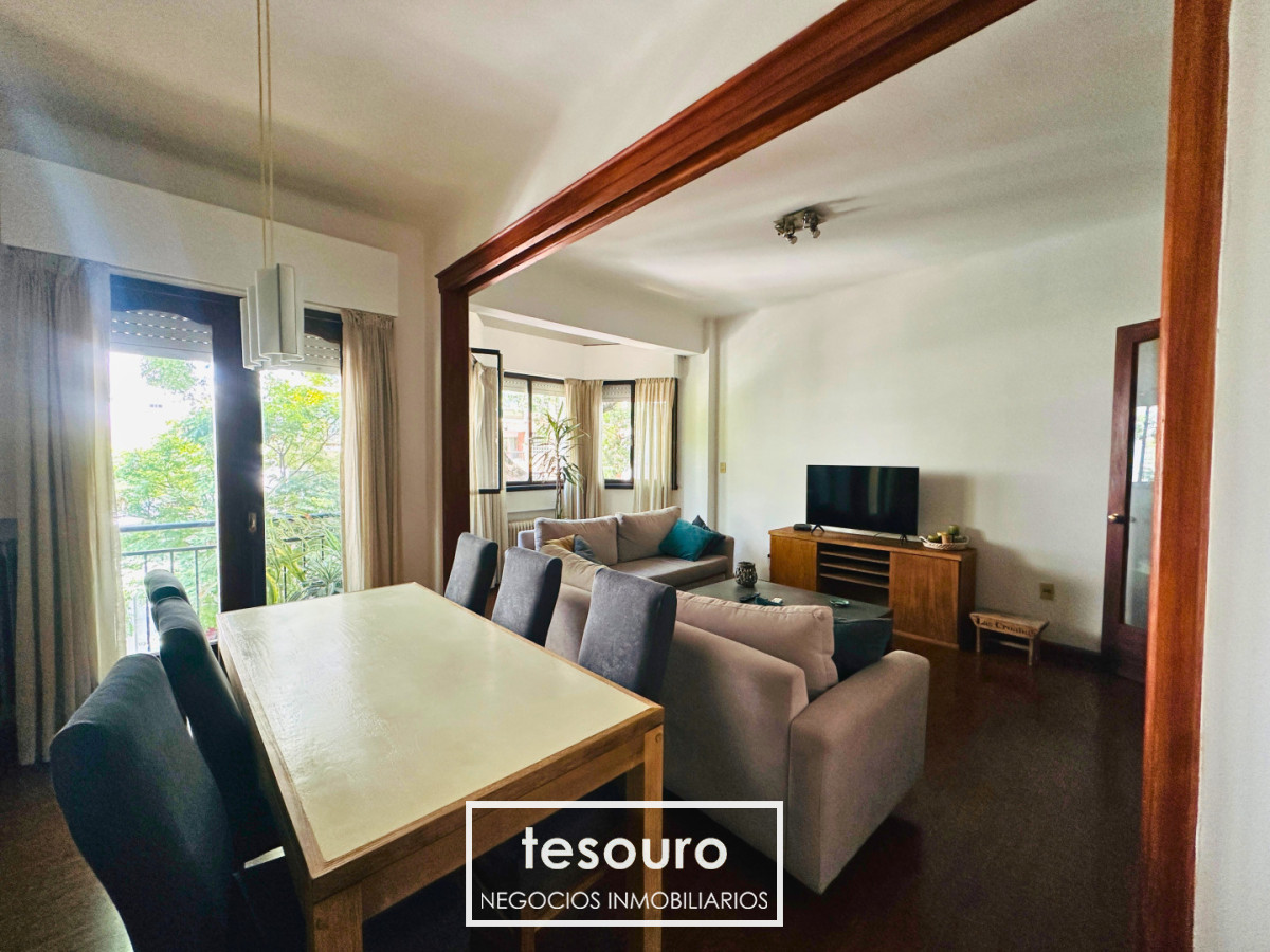 Apartamento ID.5414 - VENTA APARTAMENTO DE 4 DORMITORIOS EN POCITOS