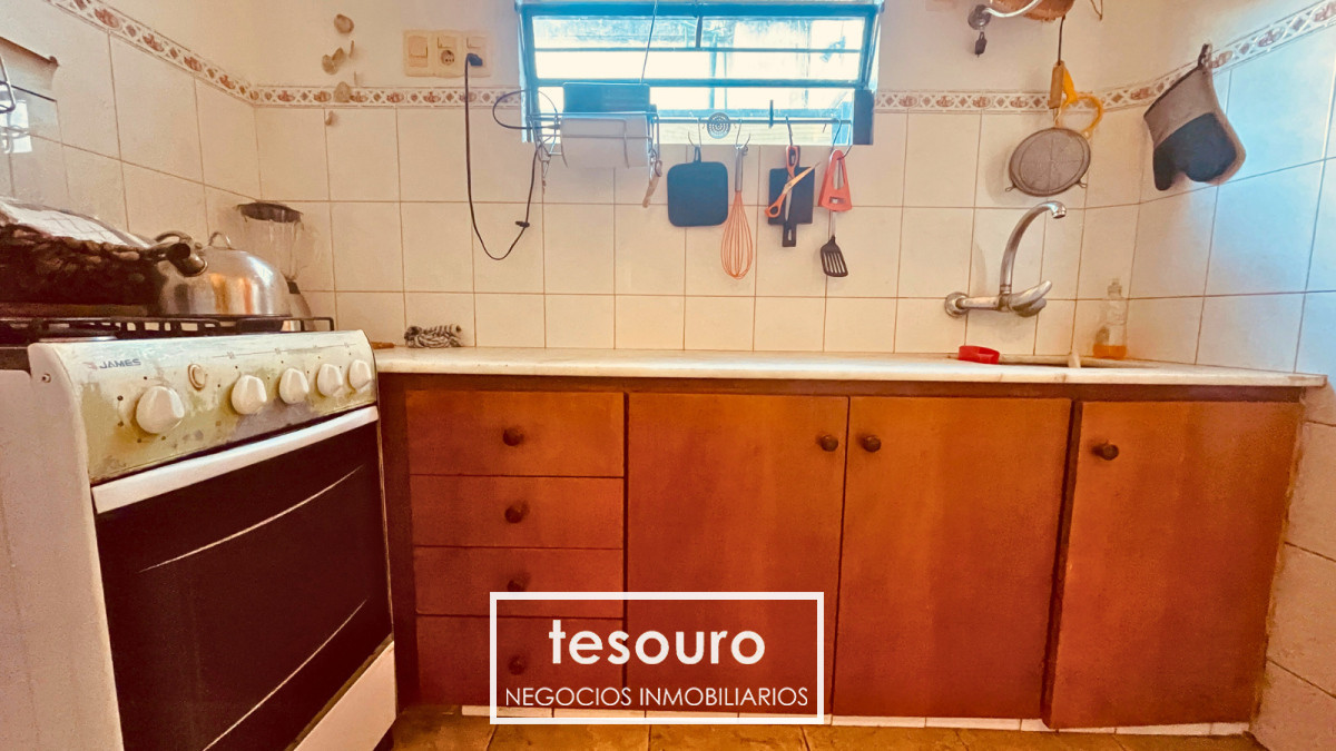 Apartamento ID.4862 - VENTA APARTAMENTO DE 3 DORMITORIOS EN POCITOS, CHARRÚA ENTRE RECARTE Y CORONEL ALEGRE
