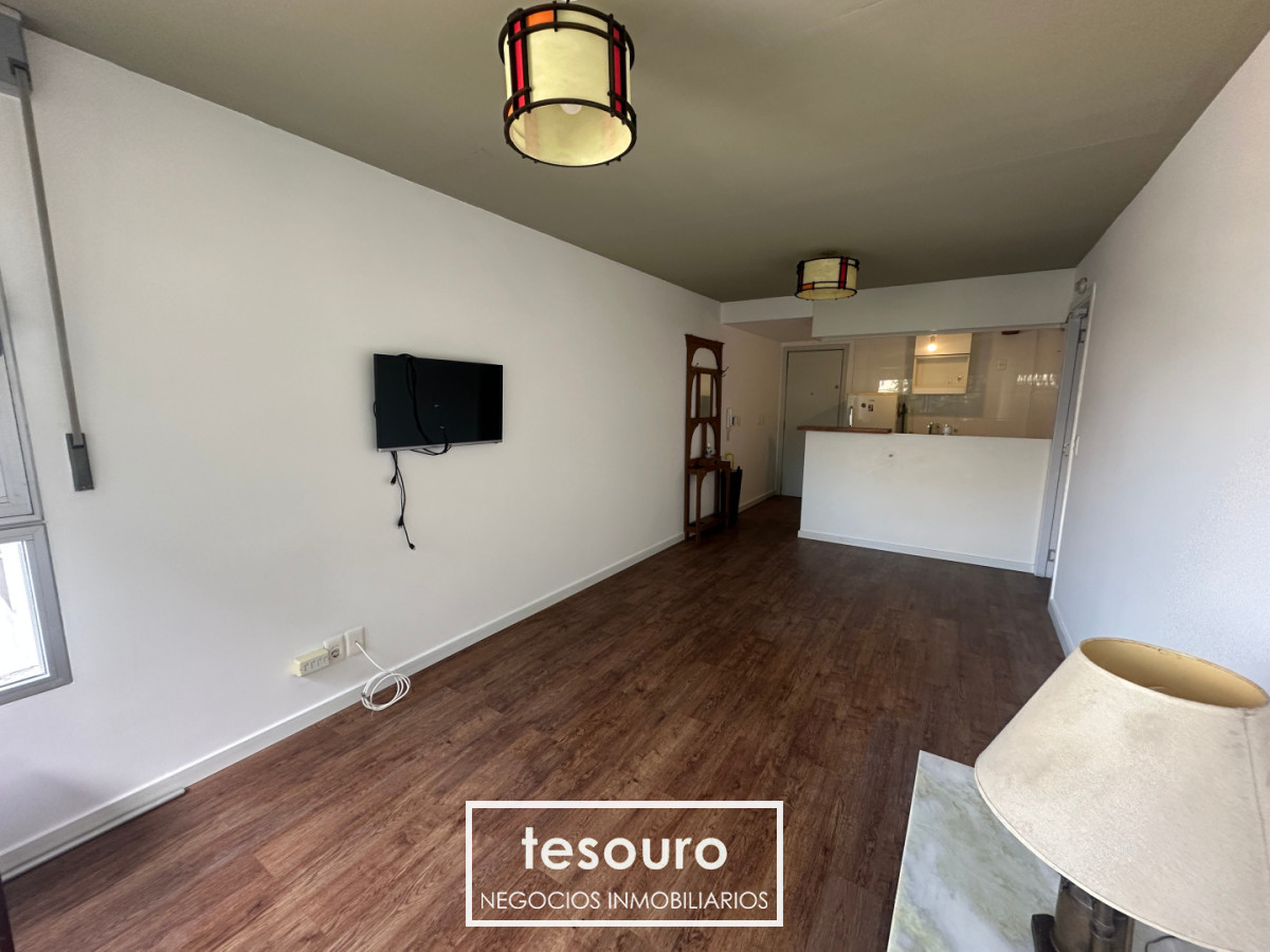 Apartamento ID.5422 - ALQUILER APARTAMENTO DE 1 DORMITORIO EN POCITOS NUEVO